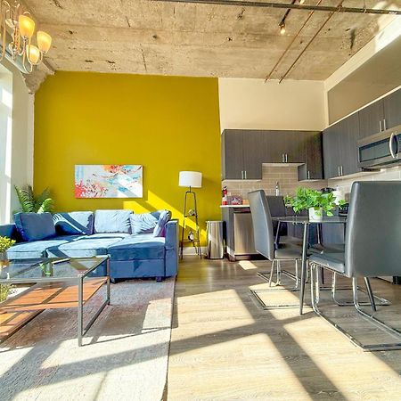 Mccormick Place 2Br Stylish Suite With Optional Parking And Gym For Up To 8 Guests Near Soldier Field And Grant Park シカゴ エクステリア 写真