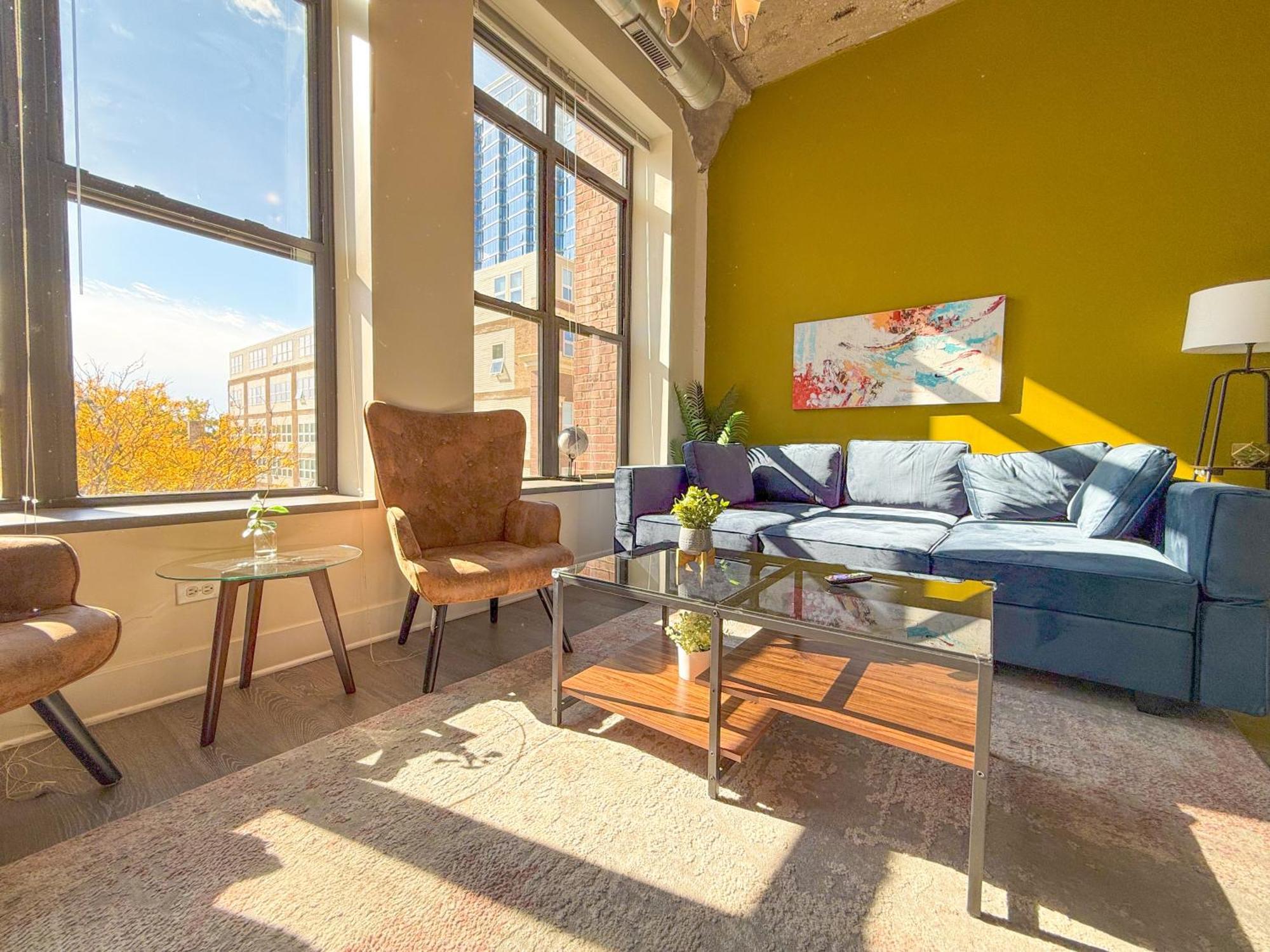 Mccormick Place 2Br Stylish Suite With Optional Parking And Gym For Up To 8 Guests Near Soldier Field And Grant Park シカゴ エクステリア 写真